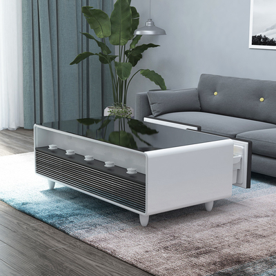 E-Mail-Packing und Smart-Kaffeetafel perfekt für Ihr modernes Wohnzimmer.